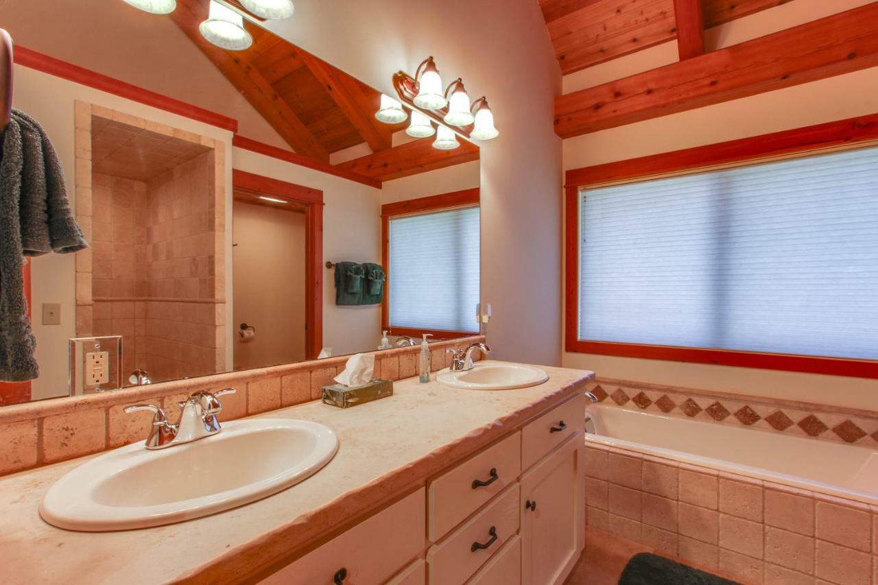 Bottle Bay Lakefront Lodge Sandpoint Zewnętrze zdjęcie